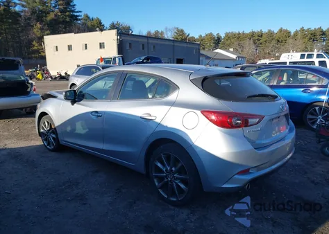 2018 Mazda Mazda3 Touring z USA, uszkodzony, nr VIN 3MZBN1L3XJM206329